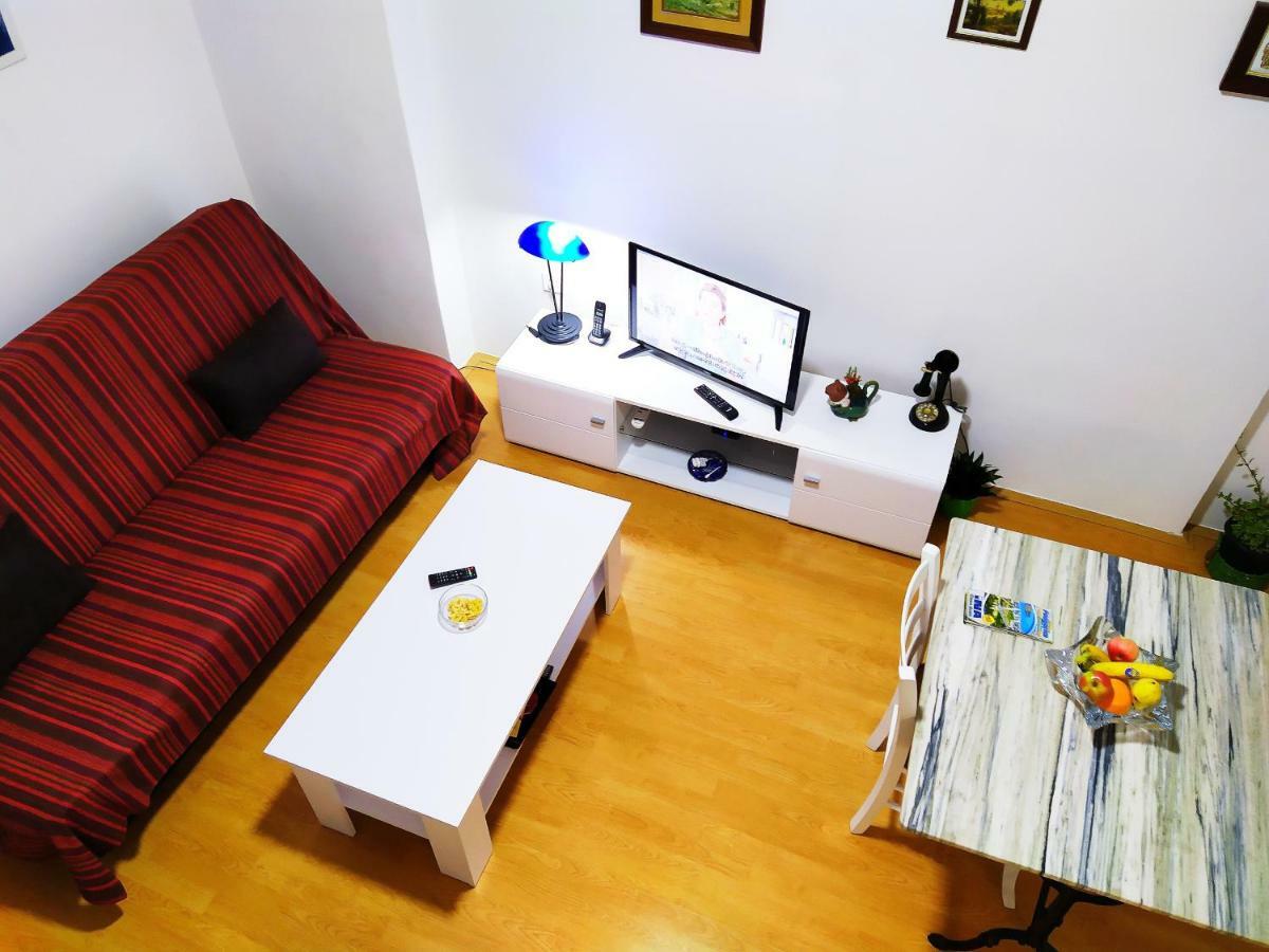 Podgorica Center Daire Oda fotoğraf